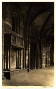 Milano - Basilica di Sant'Ambrogio - Particolare del porticato