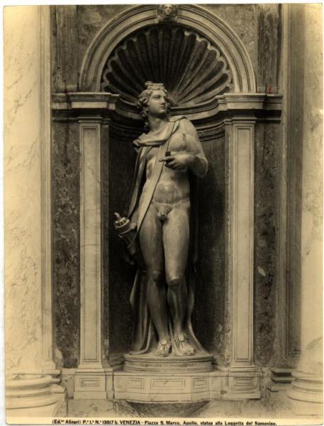 Venezia - Piazza S. Marco - Loggetta di S. Marco, Sansovino, Apollo, statua in bronzo