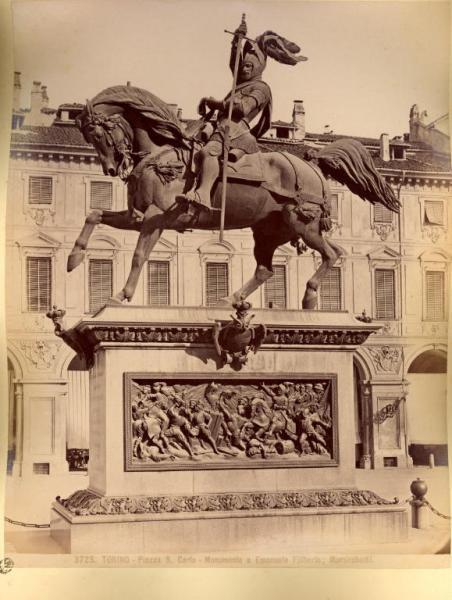 Monumento celebrativo - Monumento a Emanuele Filiberto - Carlo Marocchetti - Torino - Piazza San Carlo