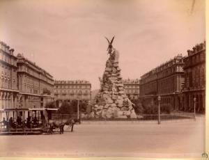 Torino - Piazza dello Statuto - Monumento commemorativo del traforo del Frejus