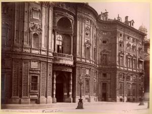 Torino - Piazza Carignano - Palazzo Carignano - Facciata su piazza Carignano