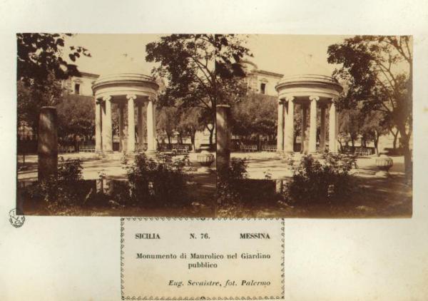 Messina - Giardini pubblici - Monumento di Maurolico