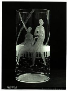 Milano - VI Triennale d'Arte - E.N.A.P.I., vaso in cristallo inciso, eseguita da S -A -L -A -R - di Murano
