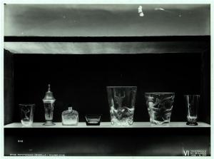 Milano - VI Triennale d'Arte - Padiglione della Svezia, cristalli incisi di Vicke Lindstrand, Simon Gate e Edward Hold, prodotti dalle manifatture Orrefors