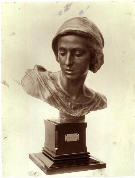 Achille Alberti, Primo amore, scultura in bronzo.