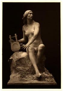 Achille Alberti, Canto della Vittoria, scultura in creta (?) (1917).