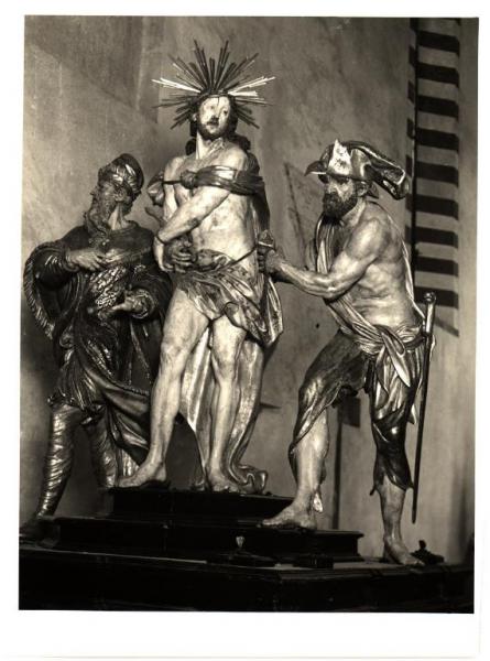 Savona - Arciconfraternita della SS. Trinità. Giovanni Andrea Torre, Ecce Homo, cassa processionale, scultura lignea policroma (1678 ca.).