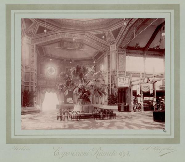 Milano - Esposizioni Riunite del 1894 - Castello Sforzesco - Interno - Salone d'ingresso