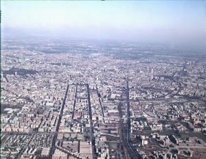 Milano. Panorama. Veduta aerea.