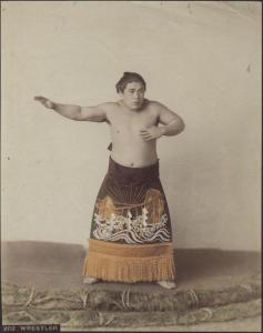 Ritratto maschile - Lottatore di sumo con Kesho mawashi - Sumotori - Rikishi - "Fuzoku"