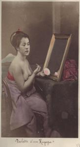 Ritratto femminile - Giovane donna giapponese allo specchio - "Bijin"