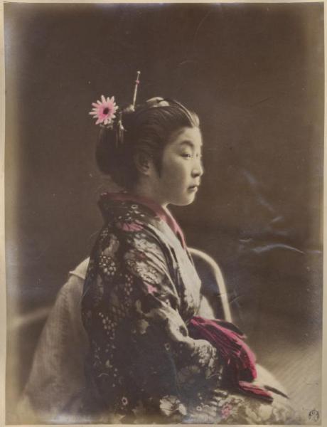 Ritratto femminile - Donna giapponese in kimono e Shimada con fiore - Cortigiana - "Bijin"