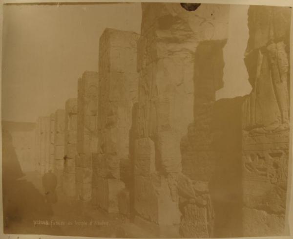 Egitto - Abydos - Tempio di Osiride - Ingresso - Pilastri