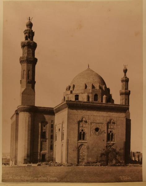 Egitto - Il Cairo - Cittadella - Moschea del sultano Hassan - Esterno - Facciata