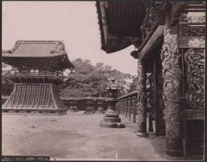 Giappone - Tokyo - Parco Shiba - Tempio di Zojoji - Yushoin - Chokugaku Gate - Torre della campana - "Meisho"