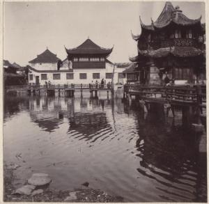 Shanghai - Lago - Edificio in legno - Casa da té - Huxington tea house