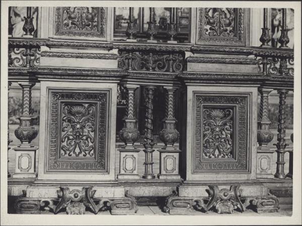 Cancellata (particolare) - Pietro Ripa e Ambrogio Scagno - Certosa di Pavia - Chiesa