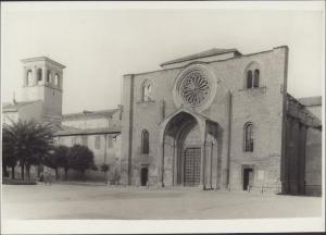 Lodi - Chiesa di S. Francesco - Facciata