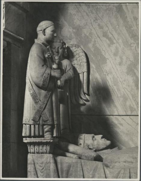 Sculture - Santo e angelo - Ugo da Campione - Bergamo - Basilica di Santa Maria Maggiore - Monumento funebre al cardinale Guglielmo Longhi