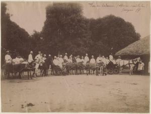 Ritratto di gruppo - Coloni tedeschi - Africa Orientale - Dar es Salaam - Carrozzini - Cavalli