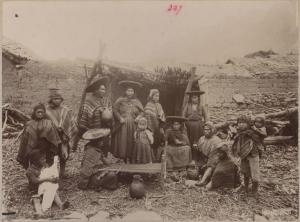 Ritratto di gruppo - Famiglia di contadini peruviani - Bambini