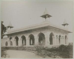 India - Agra - Forte Rosso- Palazzo per le udienze private - Diwan-i-khas - Esterno - Archi