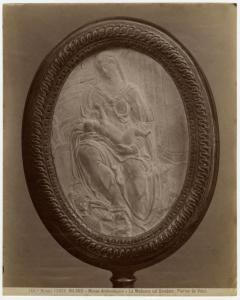 Scultura - Ovale in marmo con "Madonna col Bambino" (inv. 742 recto) - Vincenzo Danti (attr.) - 1550 circa - Milano - Castello Sforzesco - Museo d'Arte Antica