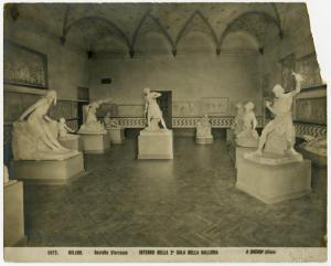Milano - Castello Sforzesco - Musei Civici - Antisala del Consiglio Ducale - Allestimento della Galleria d'Arte Moderna (fino al 1921)