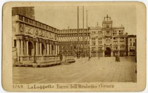 Venezia - Piazza S. Marco - La Loggetta del Sansovino e la Torre dell'Orologio.