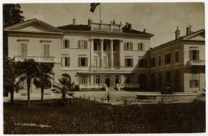 Varese - Villa Tamagno già del Pero - Prospetto verso il giardino