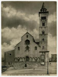 Trani - Cattedrale di Santa Maria Assunta - Prospetto principale e campanile
