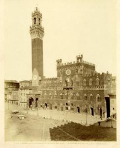 Siena - Palazzo Pubblico o Palazzo Comunale e torre del Mangia