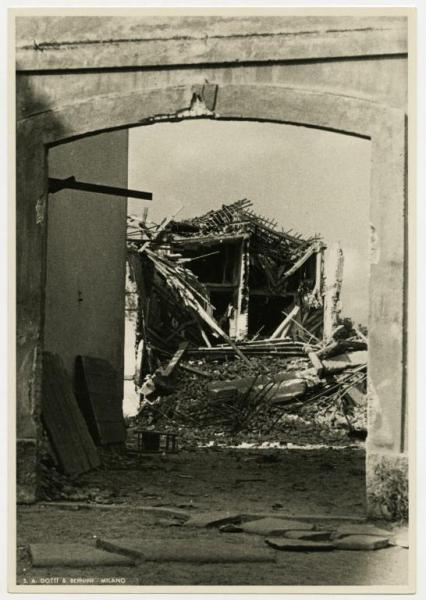 Milano - bombardamenti 1944 - Affori
