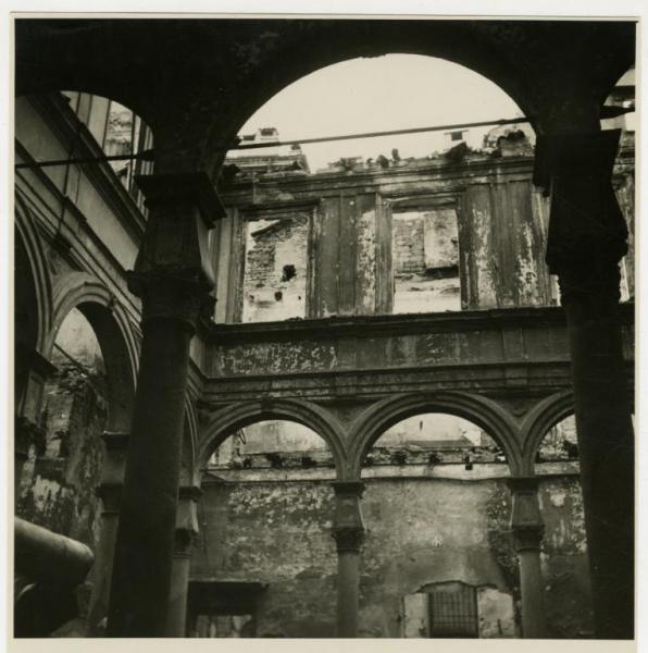 Milano - bombardamenti 1943- Palazzo Pozzobonelli
