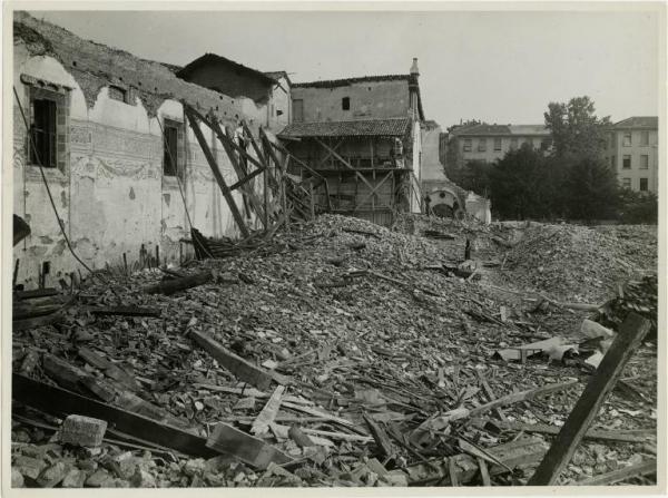 Milano - Bombardamenti 1943 - S. Maria delle Grazie