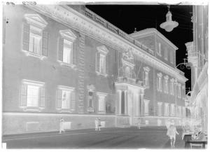 Milano - Palazzo del Tribunale - veduta di scorcio