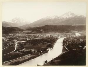 Austria - Tirolo - Innsbruck - valle dell'Eno - fiume Inn - montagne