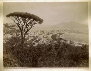 Campania - Napoli - Panorama - Vesuvio