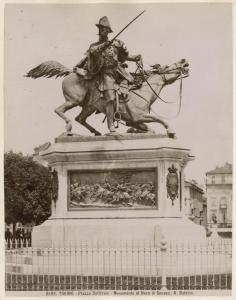 Piemonte - Torino - Piazza Solferino - Monumento al Duca di Genova