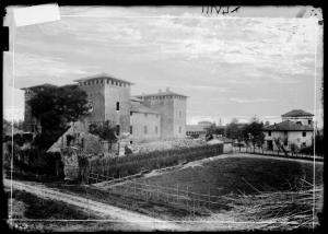 Lombardia - Tolcinasco - Castello
