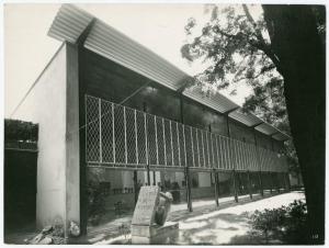 Milano - Padiglione d'arte contemporanea PAC (Galleria d'Arte moderna) - Inaugurazione mostra di Georges Rouault (22 aprile - 11 luglio 1954) - Veduta dal giardino