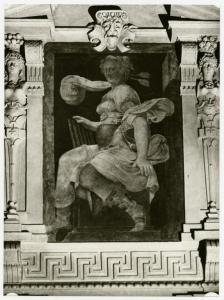 Dipinto Murale - Una musa - Affresco di Ottavio e Andrea Semino - 1568 ca. - Milano - Palazzo Marino - Salone Alessi - Dopo il restauro Della Rotta (1954)