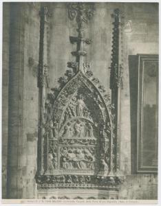 Milano - Duomo - Cuspide della porta della sacrestia meridionale, Hans von Fernach (Farnech)