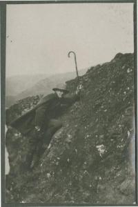 Ritratto maschile - Uomo su una roccia - Scalata - Montagna