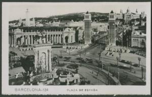 Barcellona - Plaza de España - Piazza - Torri veneziane - Fontana - Veduta dall'alto