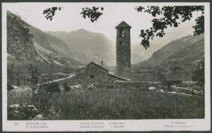 Andorra La Vella: Santa Coloma - Chiesa, campanile - Pirenei, montagne - Valle - Veduta