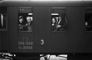 Viaggio in Jugoslavia. Lubiana: una carrozza ferroviaria