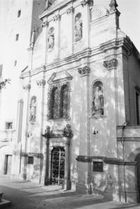 Viaggio in Jugoslavia. Sestine: scorcio della facciata della chiesa