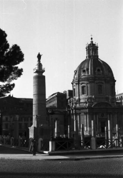 Roma. Scorcio dei Fori Imperiali - rovine della città antica