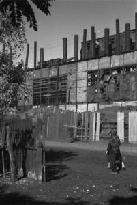 Campagna di Russia. Ucraina - Dnipropetrovs'k - zona industriale - edifici danneggiati